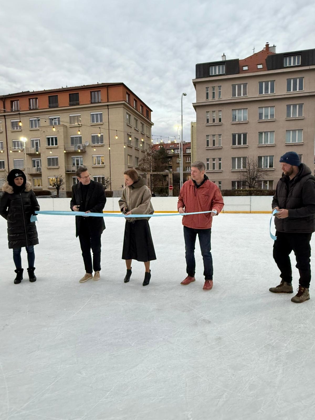 Slavnostní otevření kluziště